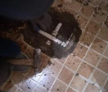 德州市卫生间漏水维修公司为您分享下卫生间渗水如何处理及注意事项